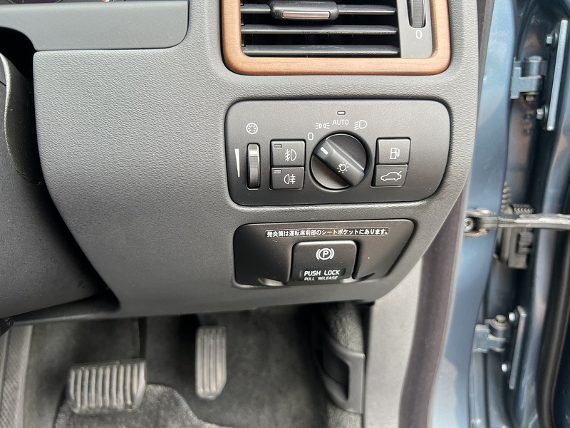 Volvo V70 T4 Se - U12366