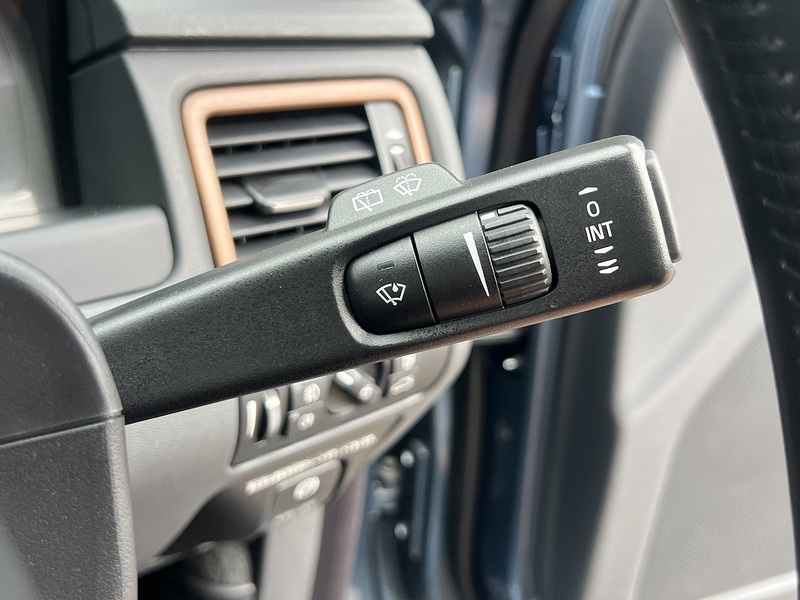 Volvo V70 T4 Se - U12366