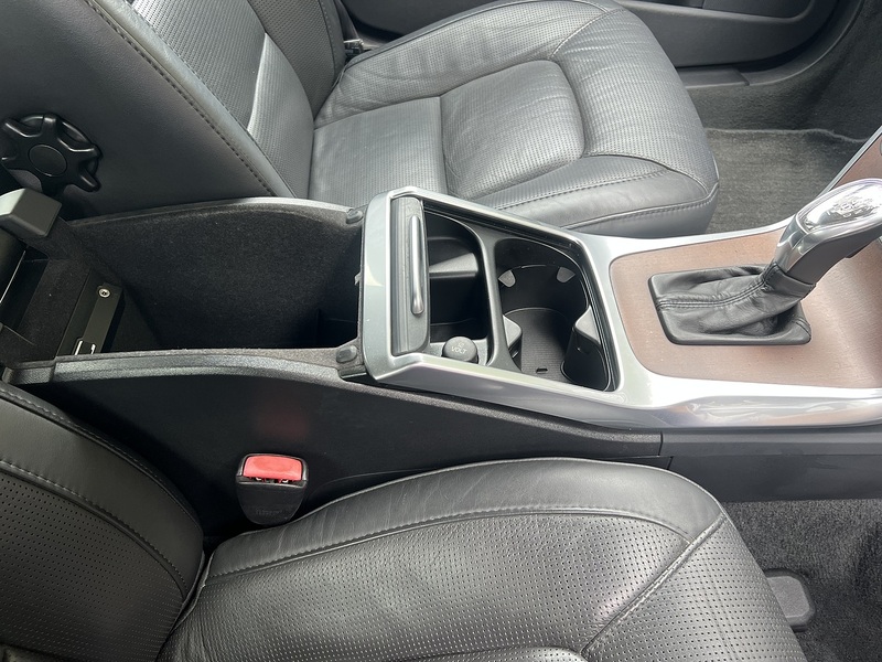 Volvo V70 T4 Se - U12366