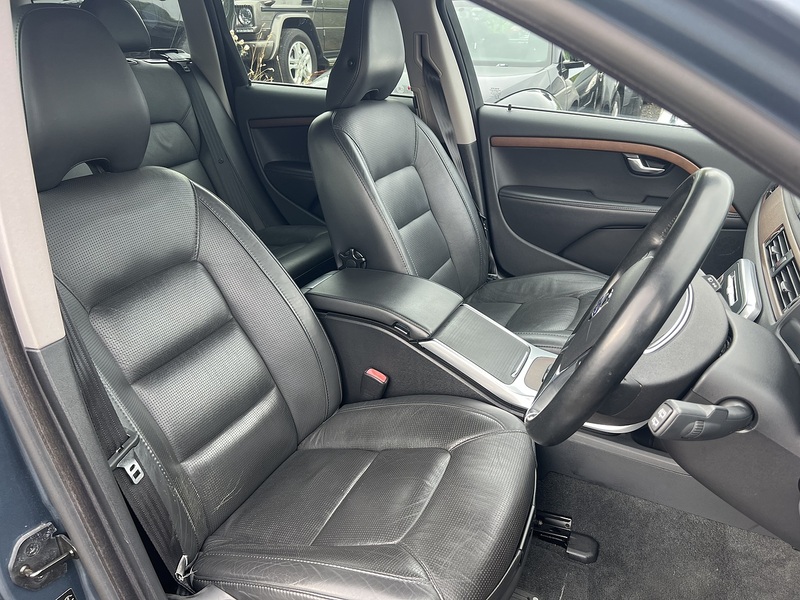 Volvo V70 T4 Se - U12366