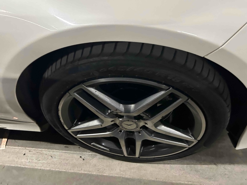 Mercedes-Benz E Class E250 Avantgarde - U12367