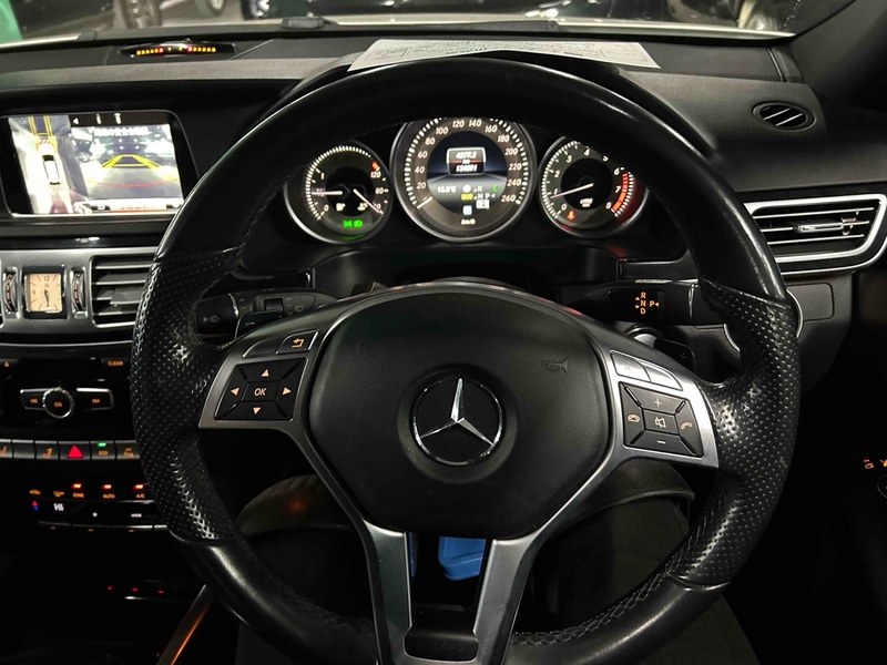 Mercedes-Benz E Class E250 Avantgarde - U12367