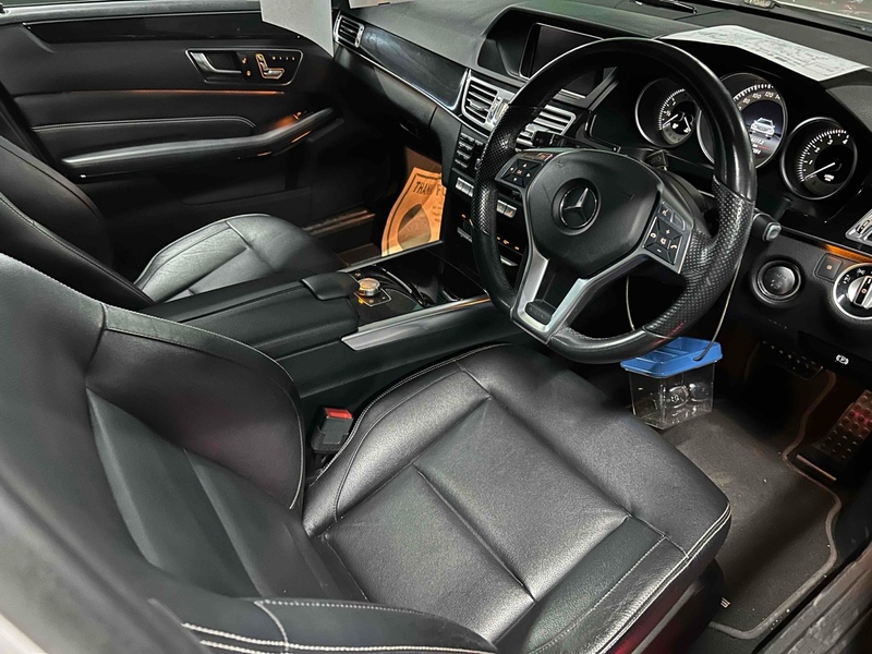 Mercedes-Benz E Class E250 Avantgarde - U12367