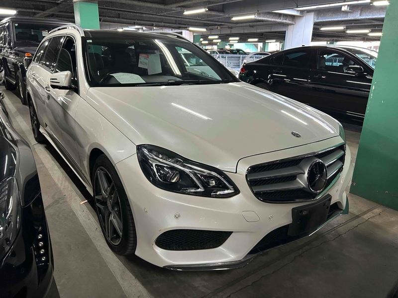 Mercedes-Benz E Class E250 Avantgarde - U12367