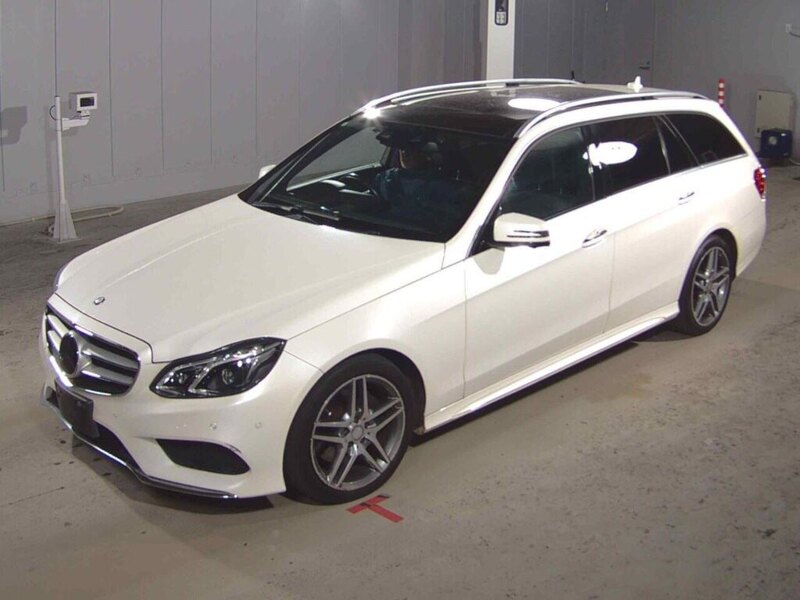 Mercedes-Benz E Class E250 Avantgarde - U12367