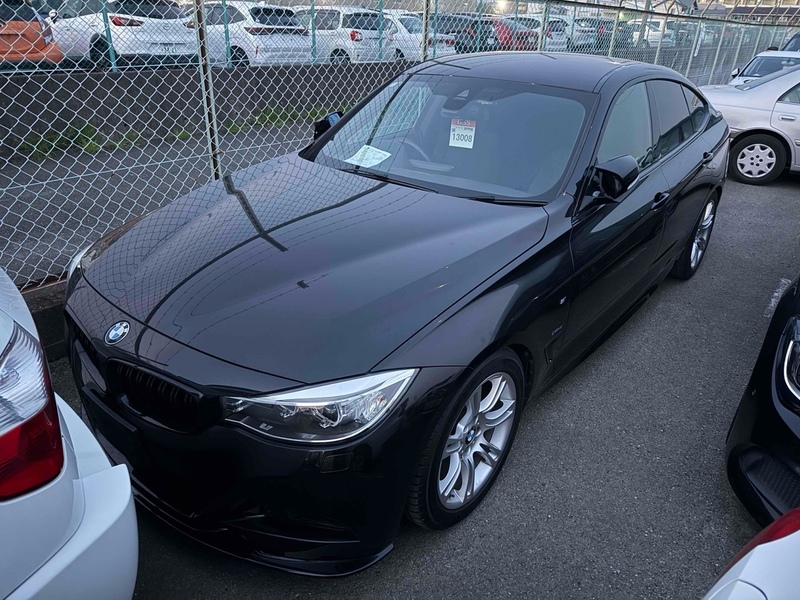 BMW 3 Series 320I Sport Gran Turismo - U12368