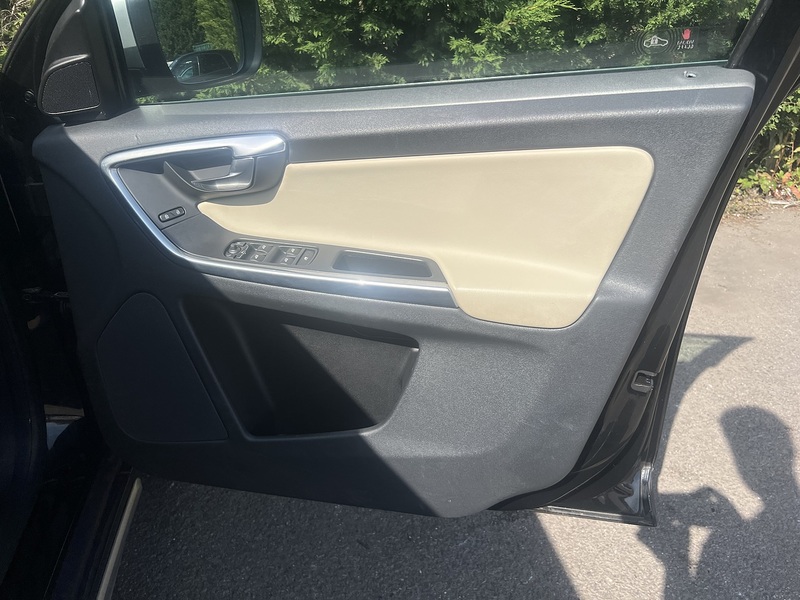 Volvo Xc60 T5 Se - U12371