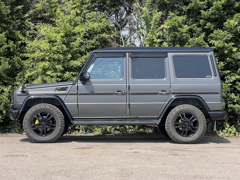 Mercedes-Benz G-Class G350 Bluetec - U12372