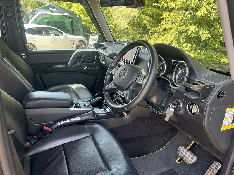 Mercedes-Benz G-Class G350 Bluetec - U12372