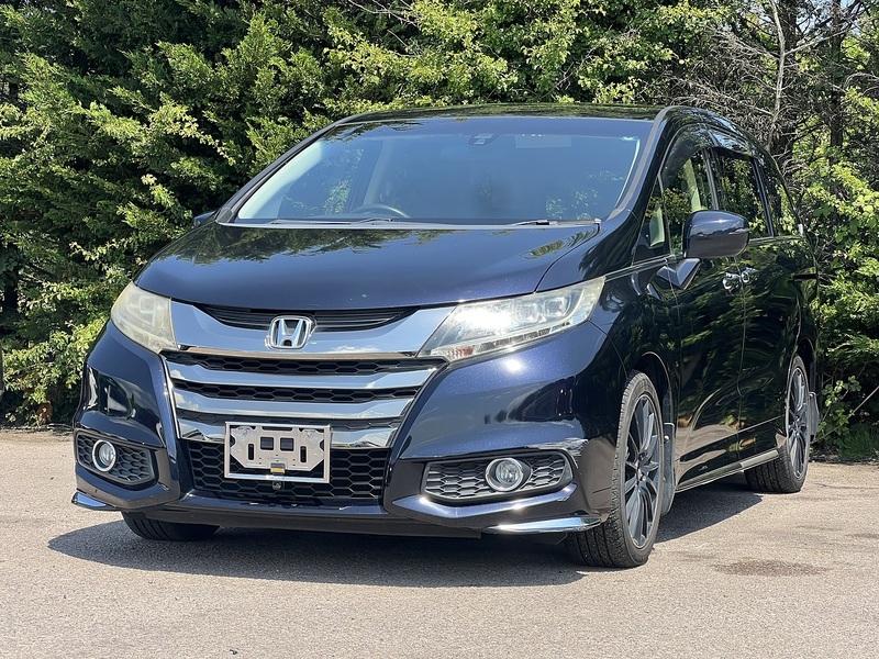 Honda Odyssey Absolute EX - U12376