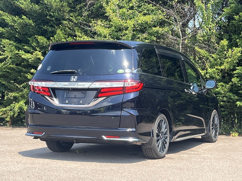 Honda Odyssey Absolute EX - U12376
