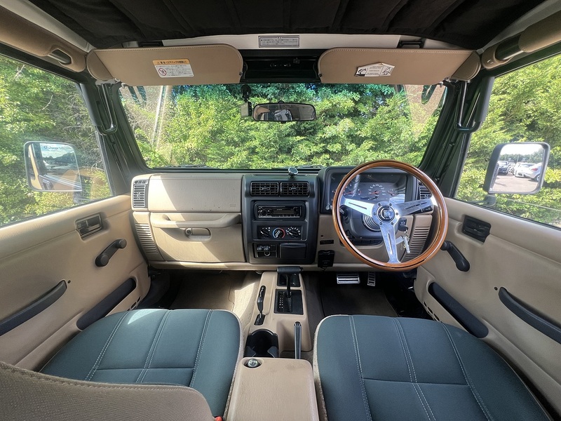 Jeep Wrangler Sahara - U12380