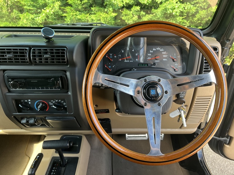 Jeep Wrangler Sahara - U12380