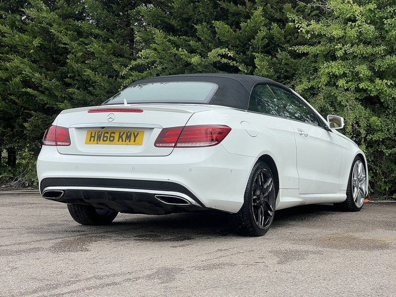 Mercedes-Benz E Class E350d V6 AMG Line Edition - U12382