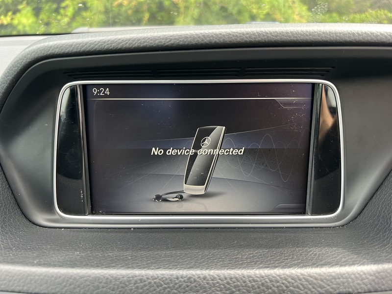 Mercedes-Benz E Class E350d V6 AMG Line Edition - U12382