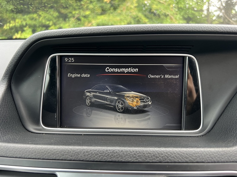 Mercedes-Benz E Class E350d V6 AMG Line Edition - U12382