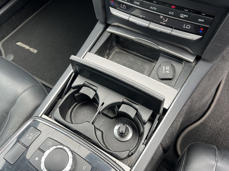 Mercedes-Benz E Class E350d V6 AMG Line Edition - U12382