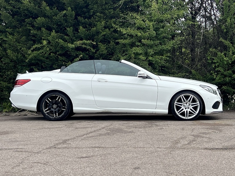 Mercedes-Benz E Class E350d V6 AMG Line Edition - U12382