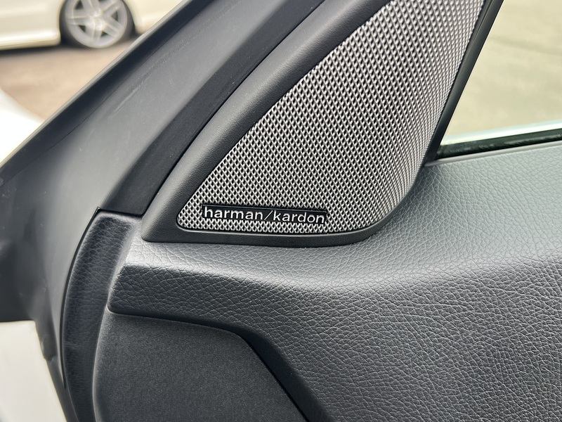 Mercedes-Benz E Class E350d V6 AMG Line Edition - U12382