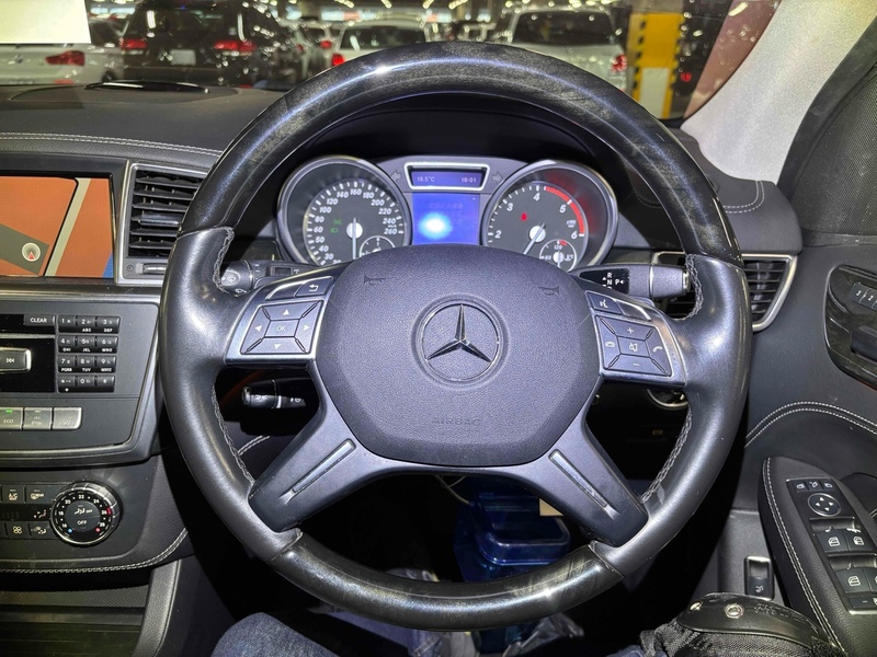 Mercedes-Benz Gl Class Gl350 Cdi Bluetec Amg Sport - U12386