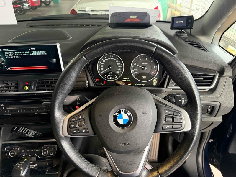 BMW 2 Series 218D Luxury Gran Tourer - U12396
