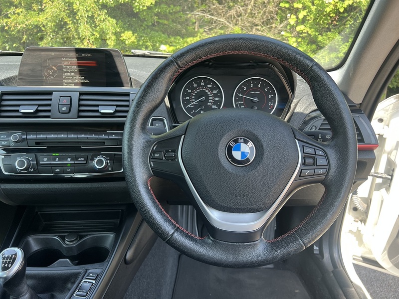 BMW 2 Series 218i Sport - U12398
