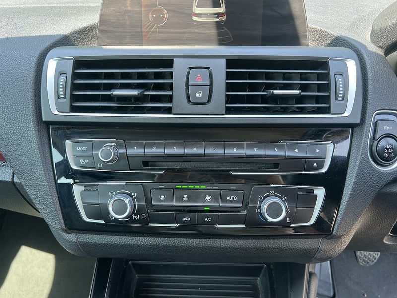 BMW 2 Series 218i Sport - U12398