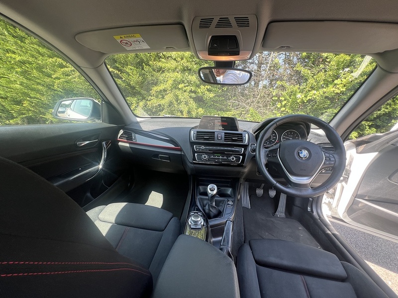 BMW 2 Series 218i Sport - U12398