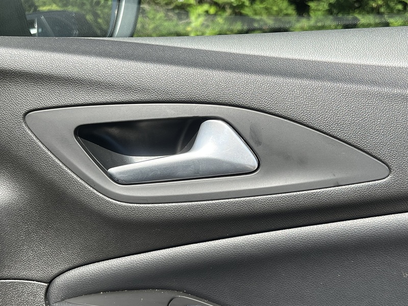 Vauxhall Grandland X Turbo SRi Nav - U12399