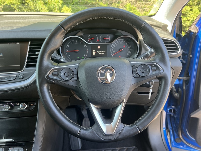 Vauxhall Grandland X Turbo SRi Nav - U12399