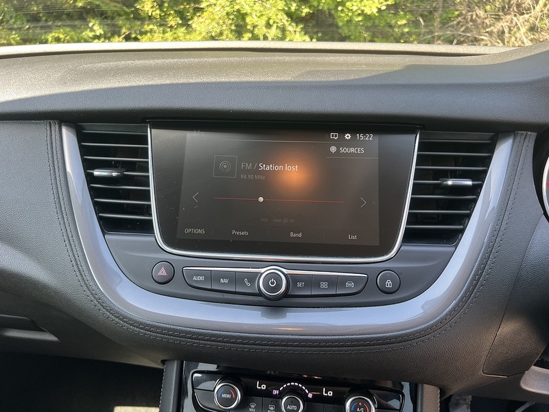 Vauxhall Grandland X Turbo SRi Nav - U12399