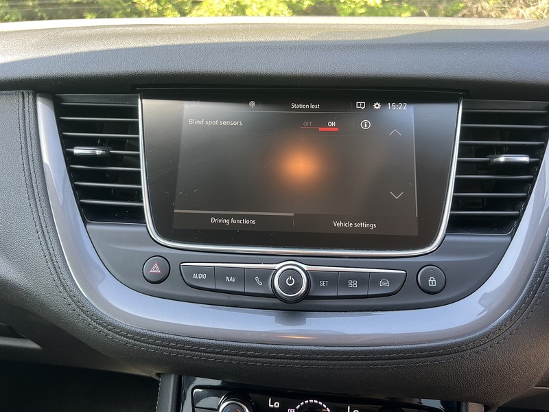 Vauxhall Grandland X Turbo SRi Nav - U12399