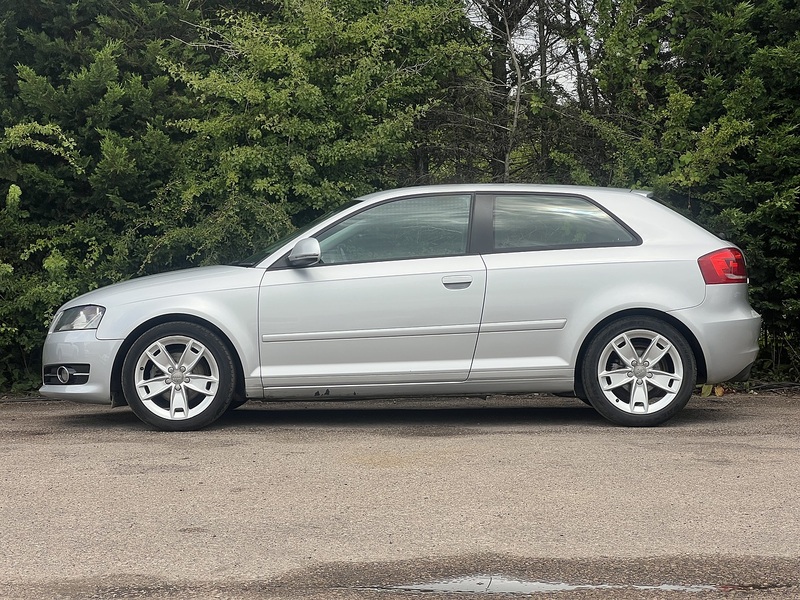 Audi A3 TFSI Sport - U12400