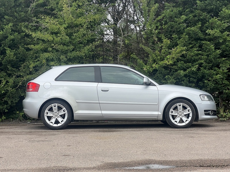 Audi A3 TFSI Sport - U12400