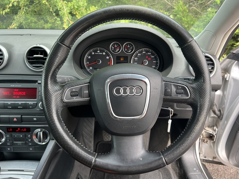 Audi A3 TFSI Sport - U12400