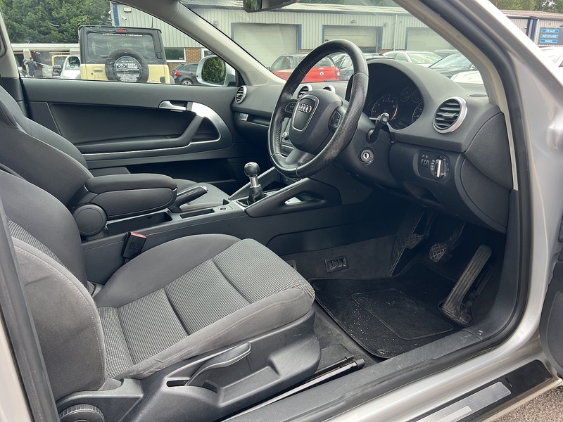 Audi A3 TFSI Sport - U12400