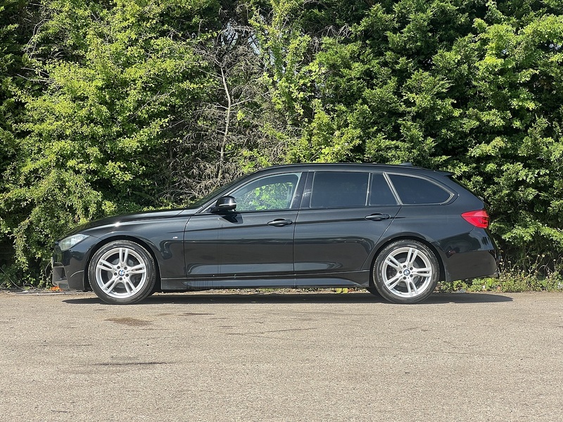 BMW 3 Series 320d M Sport - U12401