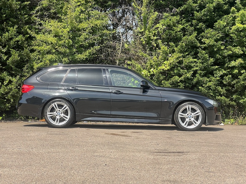 BMW 3 Series 320d M Sport - U12401