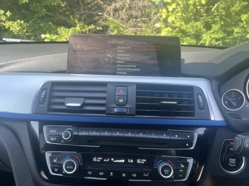 BMW 3 Series 320d M Sport - U12401