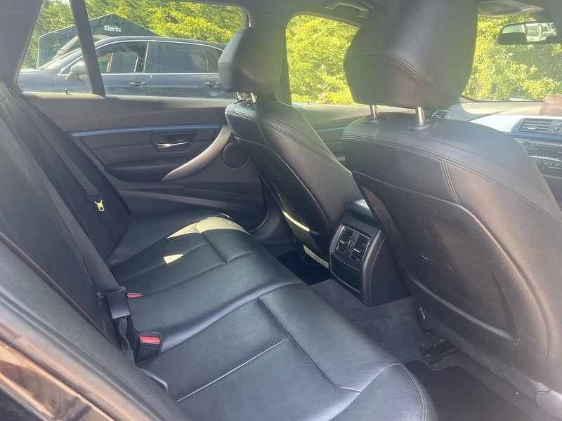 BMW 3 Series 320d M Sport - U12401