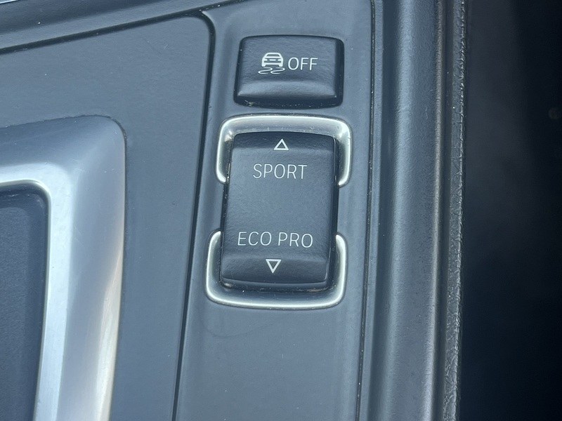 BMW 3 Series 320d M Sport - U12401