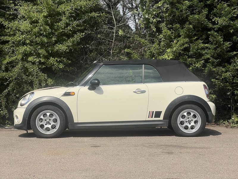 MINI Convertible One - U12406