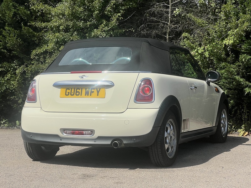 MINI Convertible One - U12406