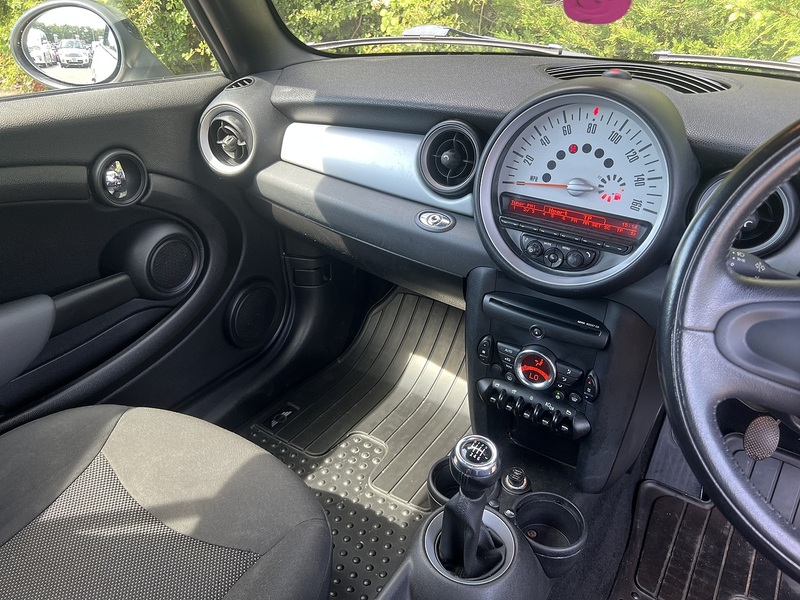 MINI Convertible One - U12406