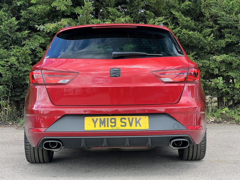 SEAT Leon TSI Cupra 300 - U12407