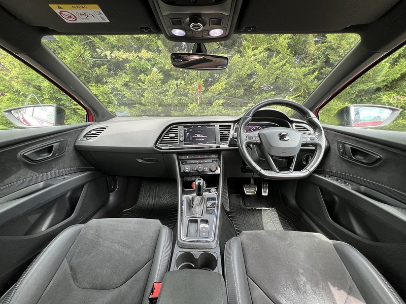 SEAT Leon TSI Cupra 300 - U12407