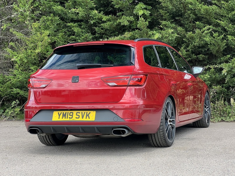 SEAT Leon TSI Cupra 300 - U12407