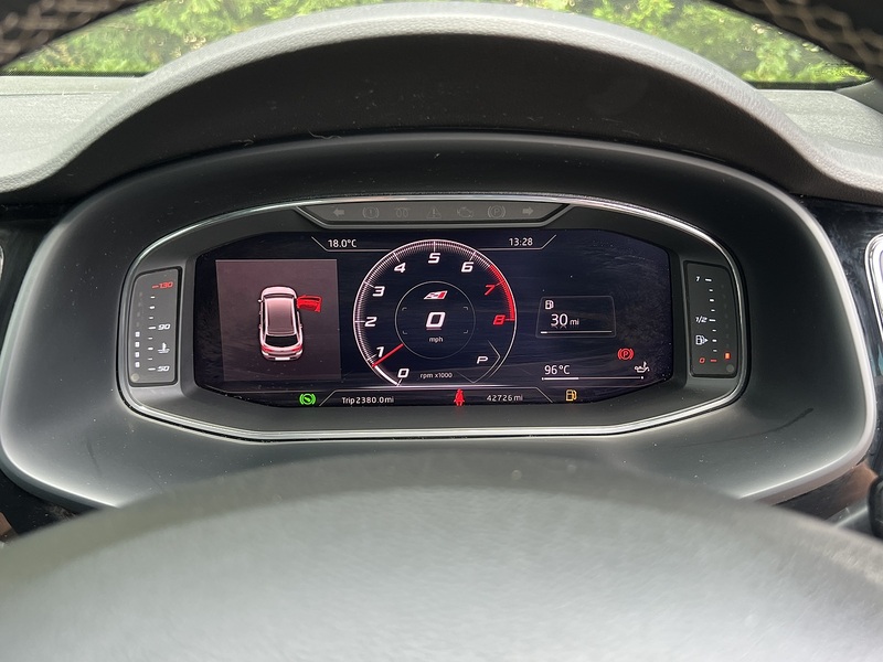 SEAT Leon TSI Cupra 300 - U12407