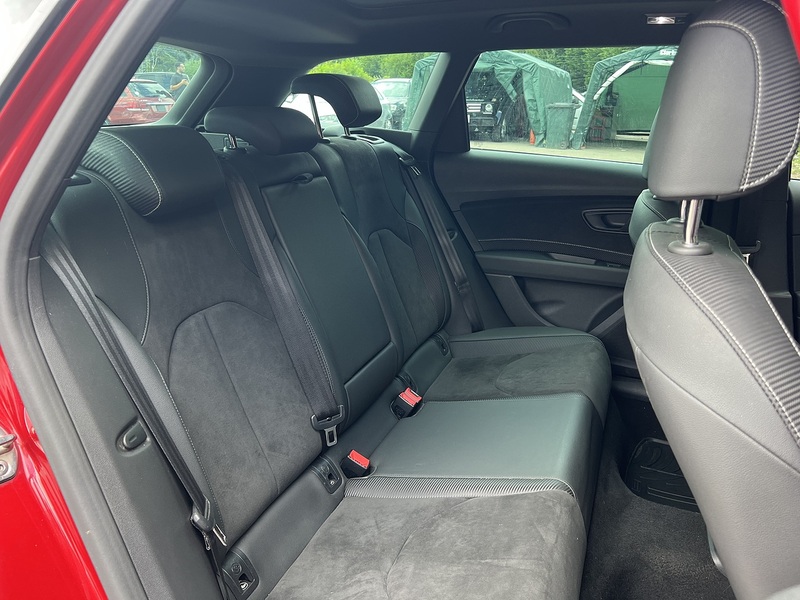 SEAT Leon TSI Cupra 300 - U12407