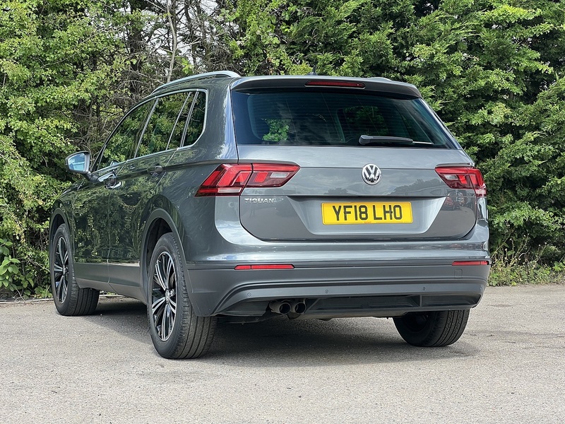 Volkswagen Tiguan TSI SE - U12408